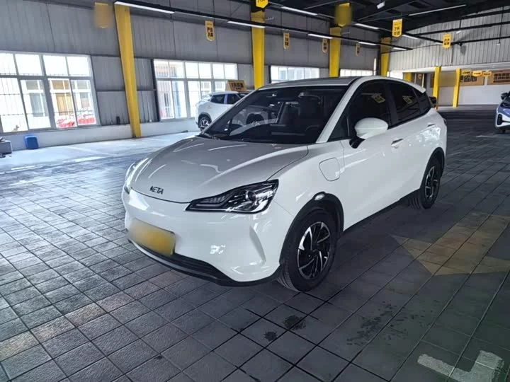NETA Nezha V