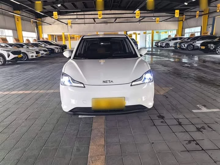 NETA Nezha V