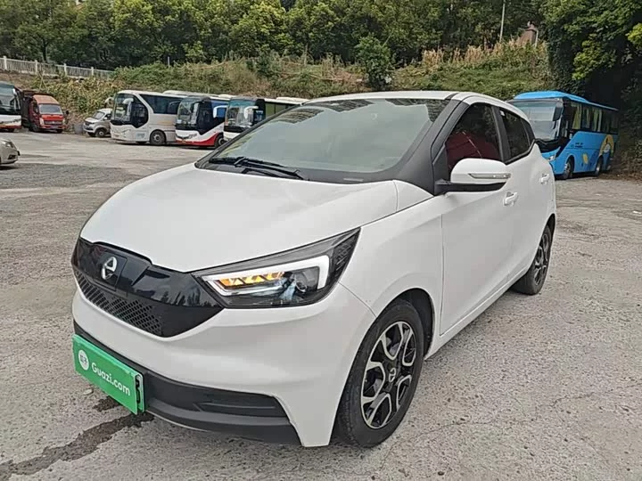 Jiangling Yizhi EV3
