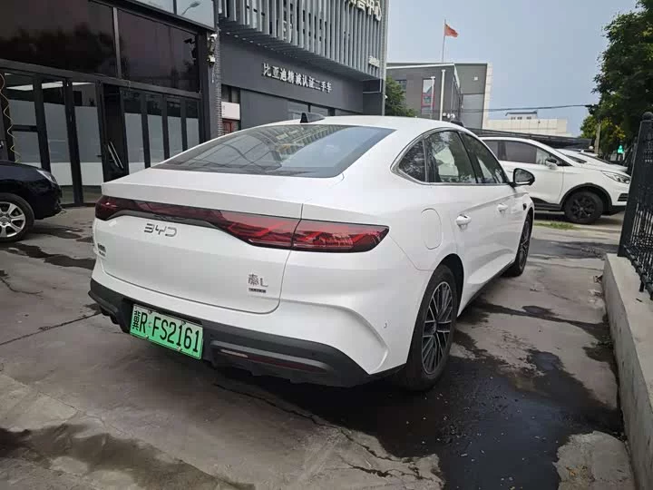 BYD Qin L