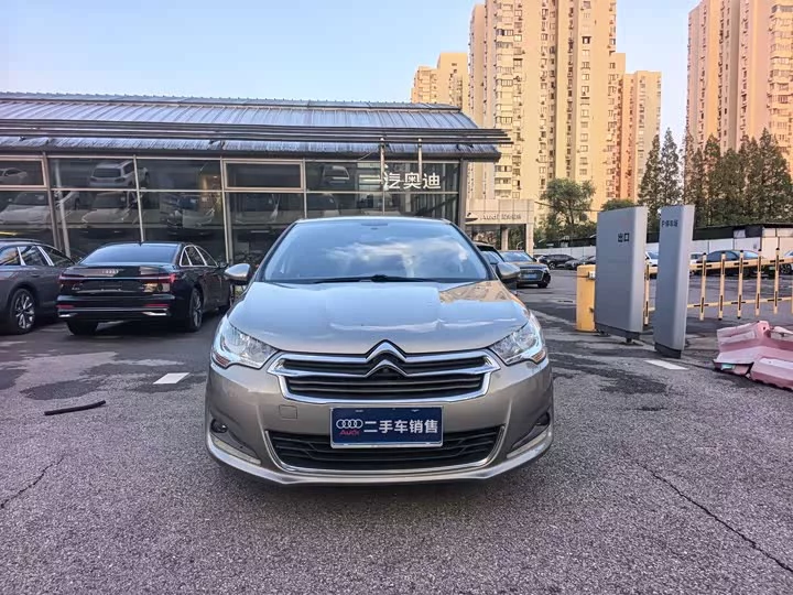 Citroën C4L