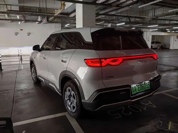 BYD Yuan UP