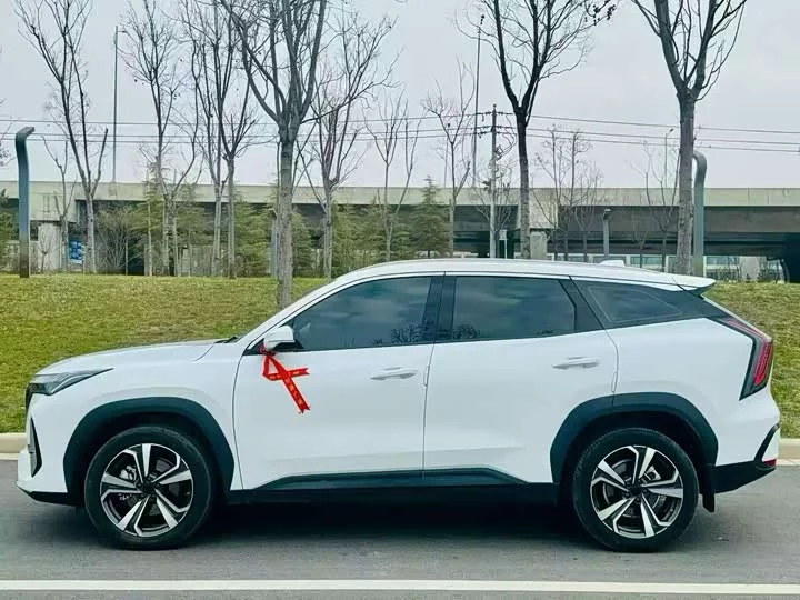 Geely Boyue L