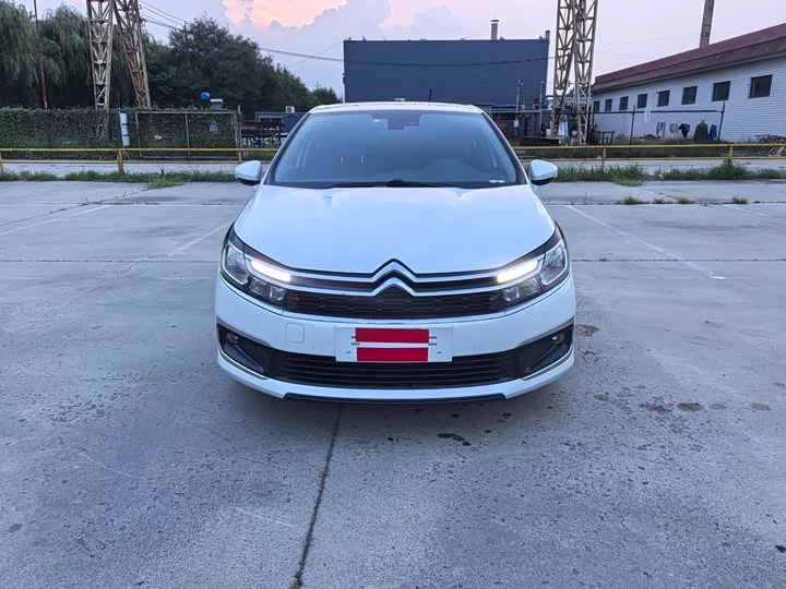 Citroën C4L