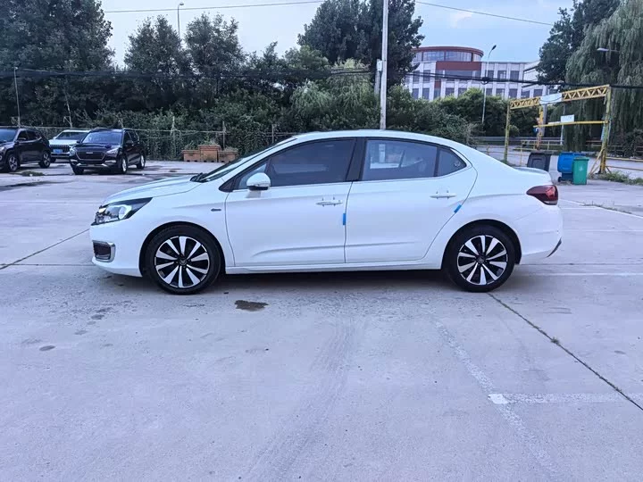 Citroën C4L