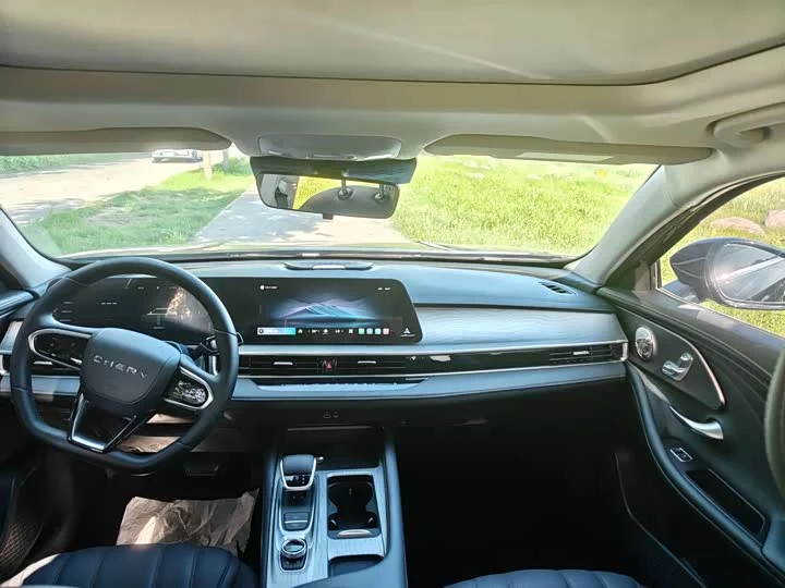 Chery Fengyun A8
