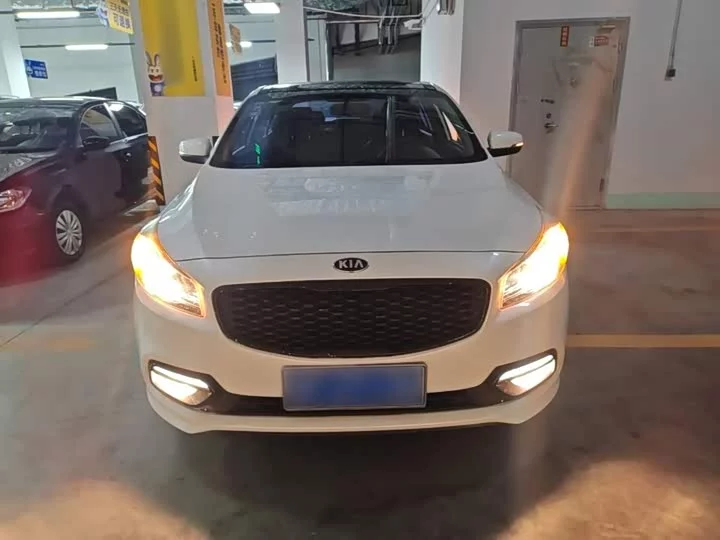 kia K4