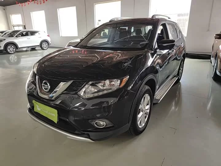 Nissan Qijun
