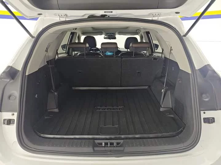 Jetour X90