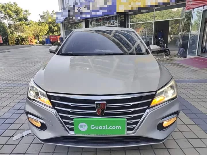 Roewe i5