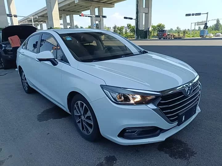 BAIC Shenbao D50