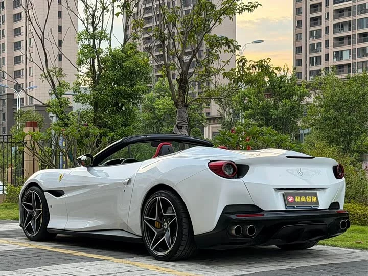 ferrari Portofino