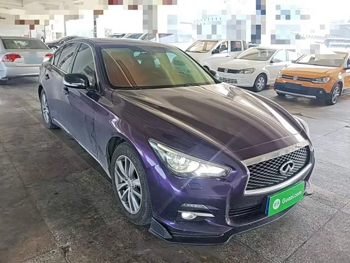 Infiniti Q50L