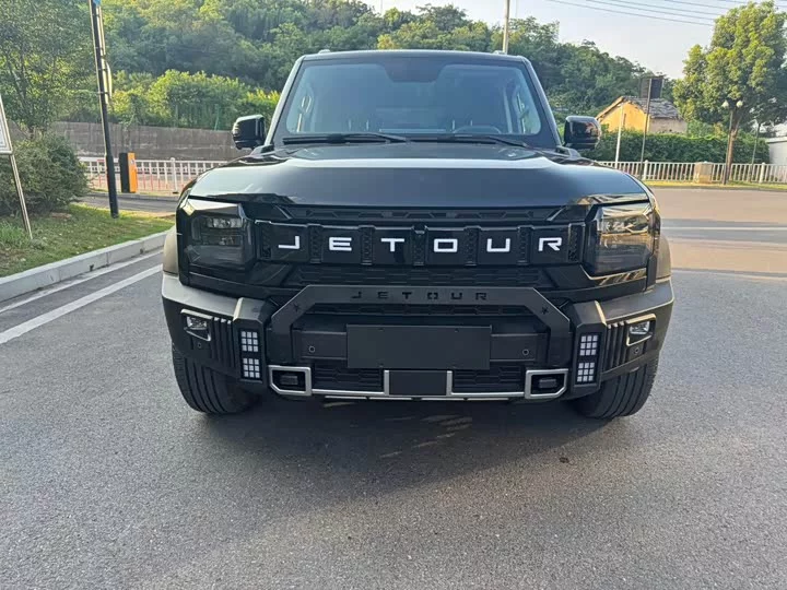 Jetour traveler