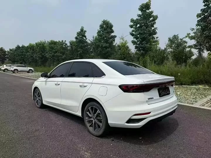 Geely emgrand