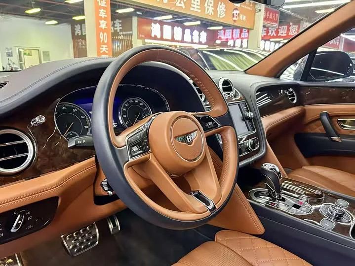 Bentley Bentayga