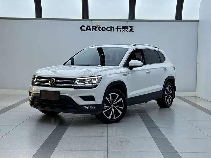 Volkswagen Tharu