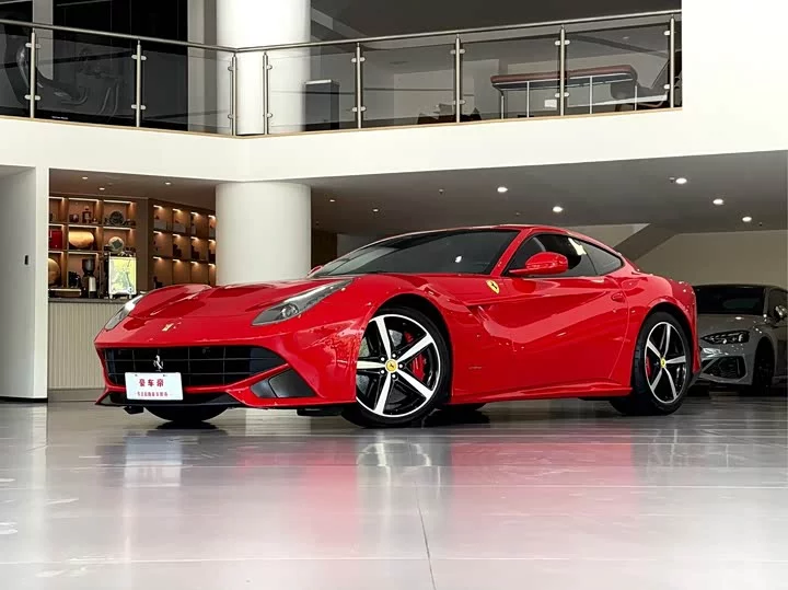 ferrari F12berlinetta