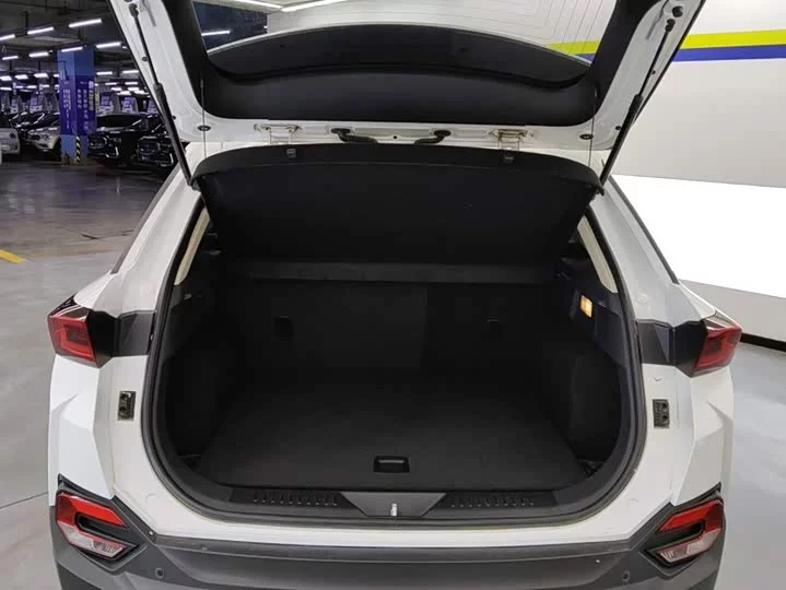 FAW Besturn T77
