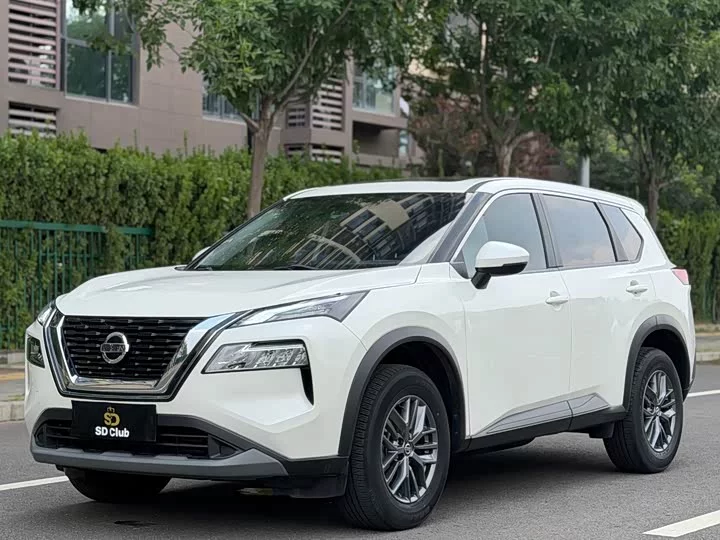 Nissan Qijun