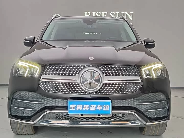 Mercedes-Benz GLE (Imported)