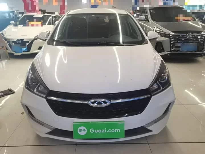 Chery Arrizo 5