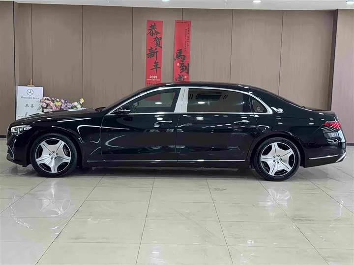 Mercedes-Benz Maybach S-Class