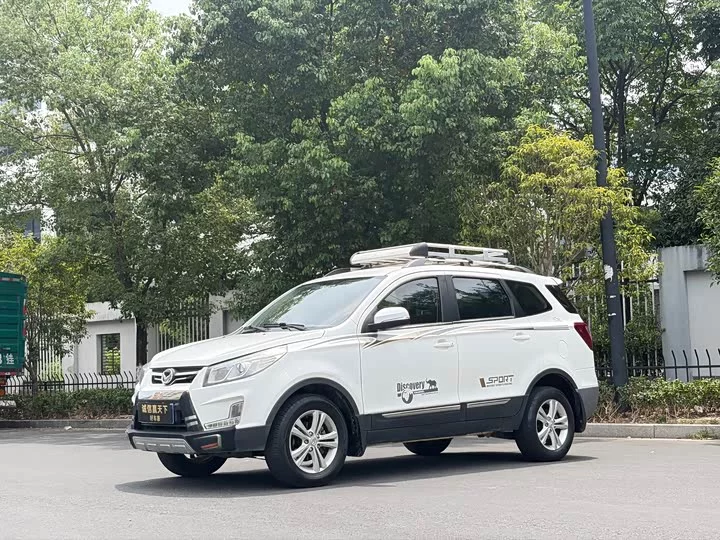 BAIC S3