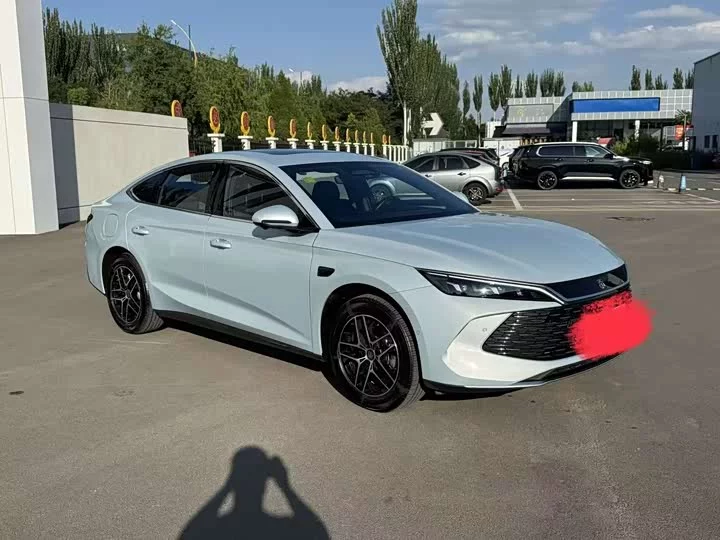 BYD Qin L