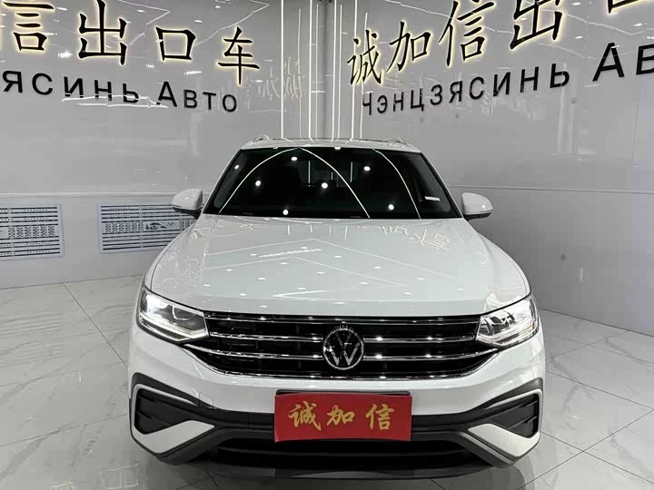 Volkswagen Tiguan L