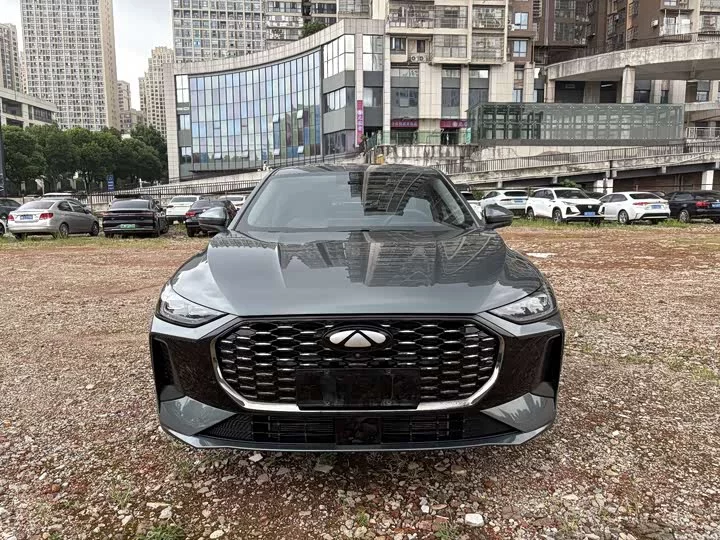Chery Fengyun A8L
