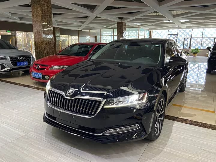Skoda SuperB