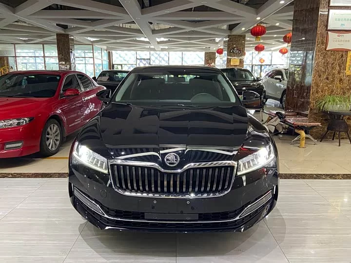 Skoda SuperB