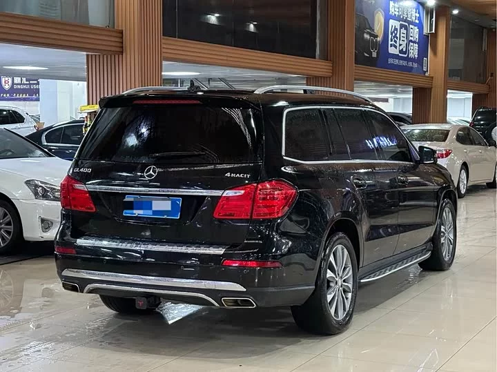 Mercedes-Benz GL-Class