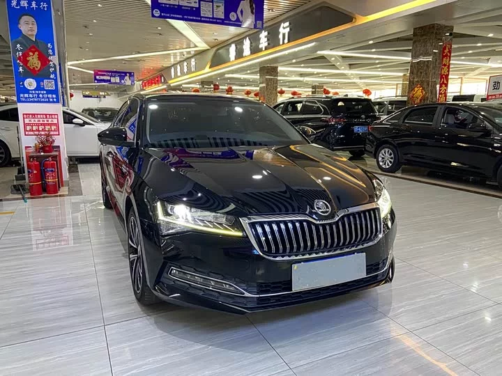 Skoda SuperB