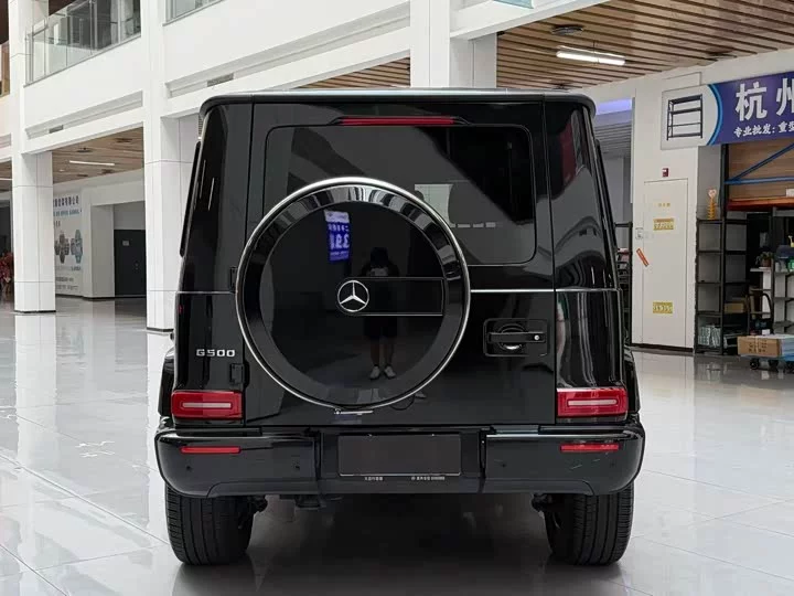 Mercedes-Benz G-rated