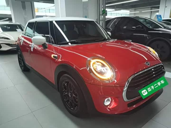 MINI 