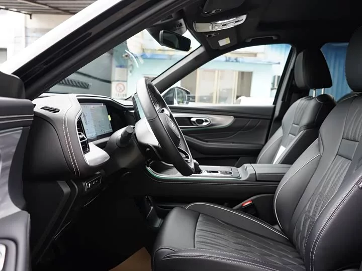 GAC Trumpchi GS8