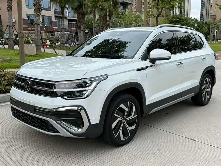 Volkswagen Tharu