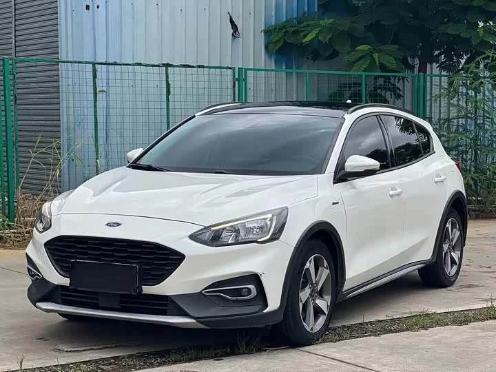 Ford Fox Active