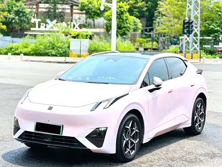Lynk & Co Z20