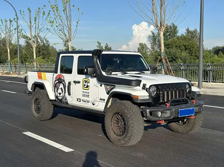 Jeep Gladiator