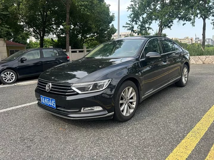 Volkswagen Magotan