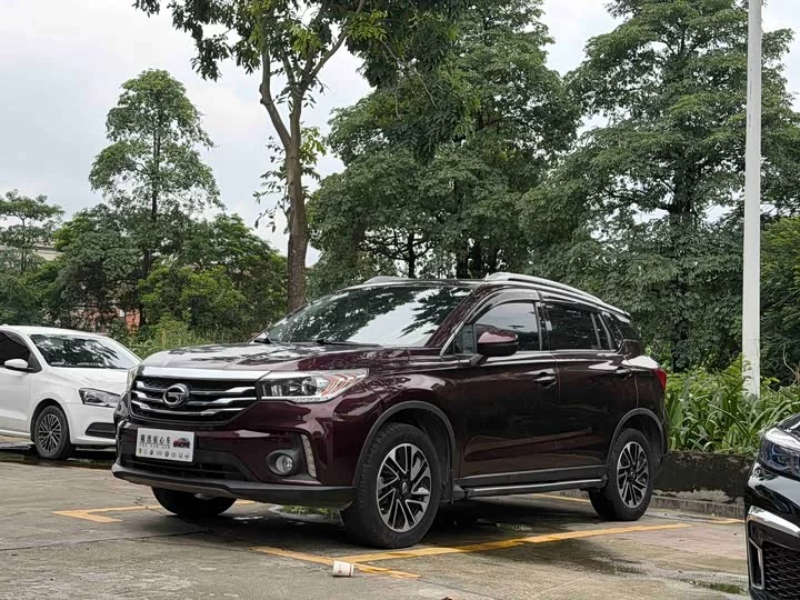 GAC Trumpchi GS4