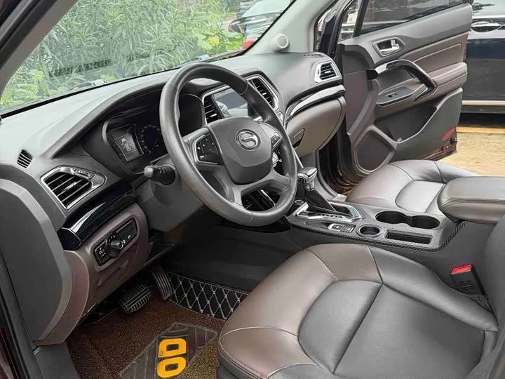 GAC Trumpchi GS4
