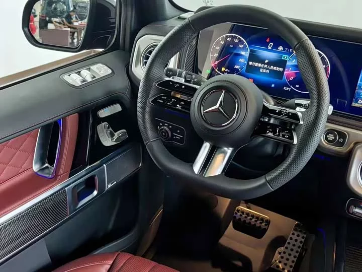 Mercedes-Benz G-rated