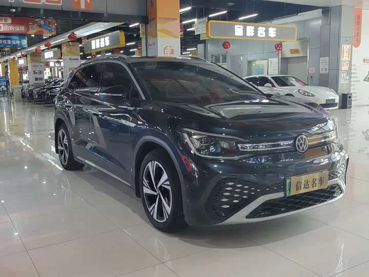 Volkswagen ID.6 CROZZ