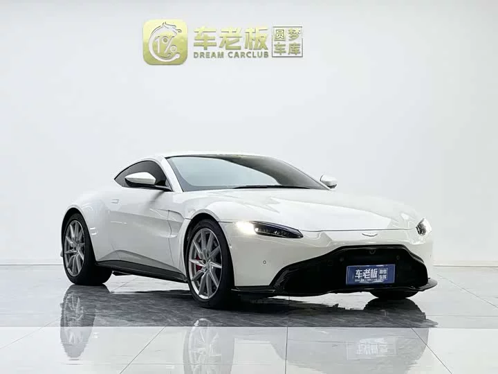 Aston Martin V8 Vantage