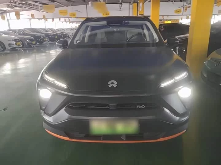NIO ES6