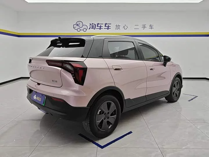 Geely E firefly